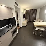 Apartment Qatar Cosenza