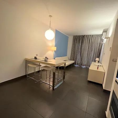 Qatar Apartment Cosenza