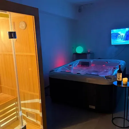 Apartment Qatar Cosenza